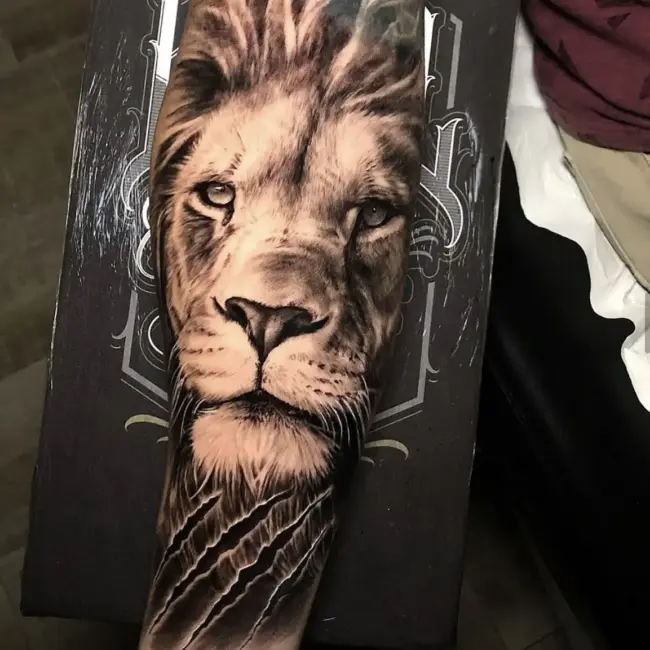 Realistic Tattoo